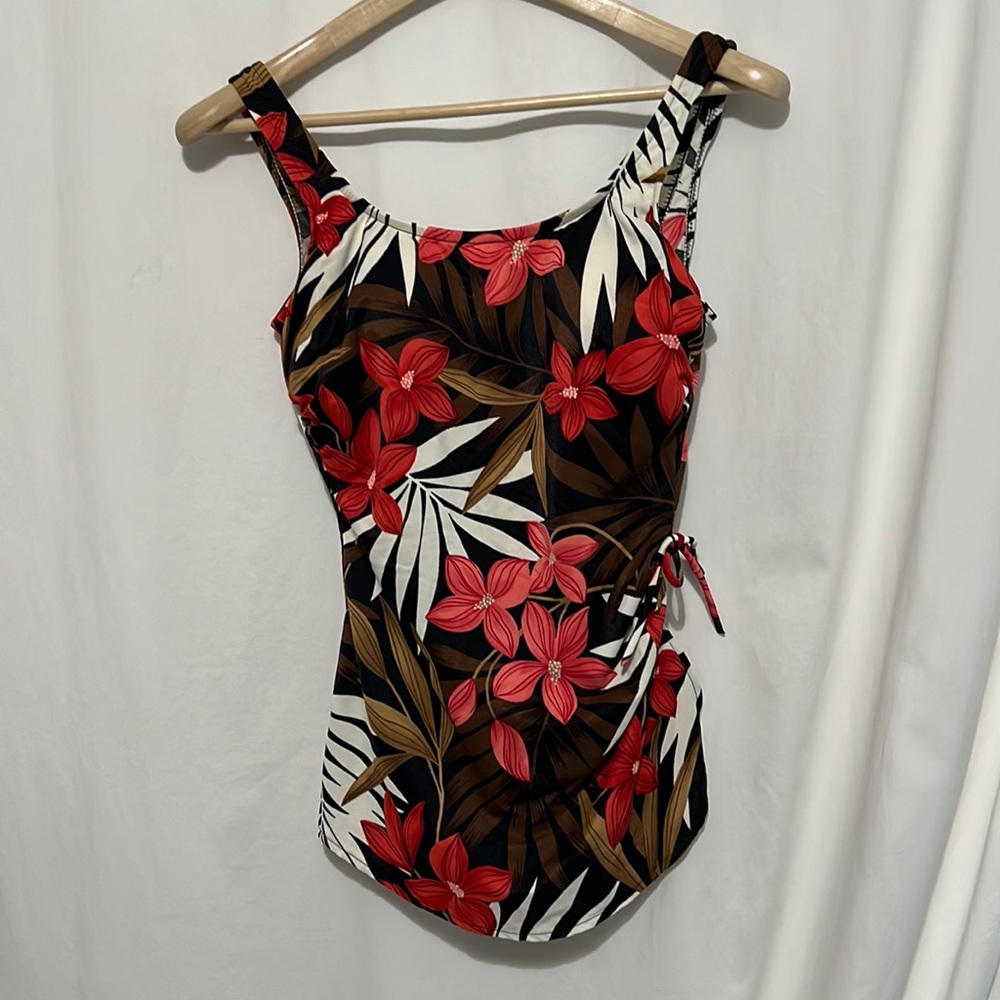 Vintage Pinup One Piece Swim Suit Tropical Floral Shorts Bottom Cut Wrap Nylon